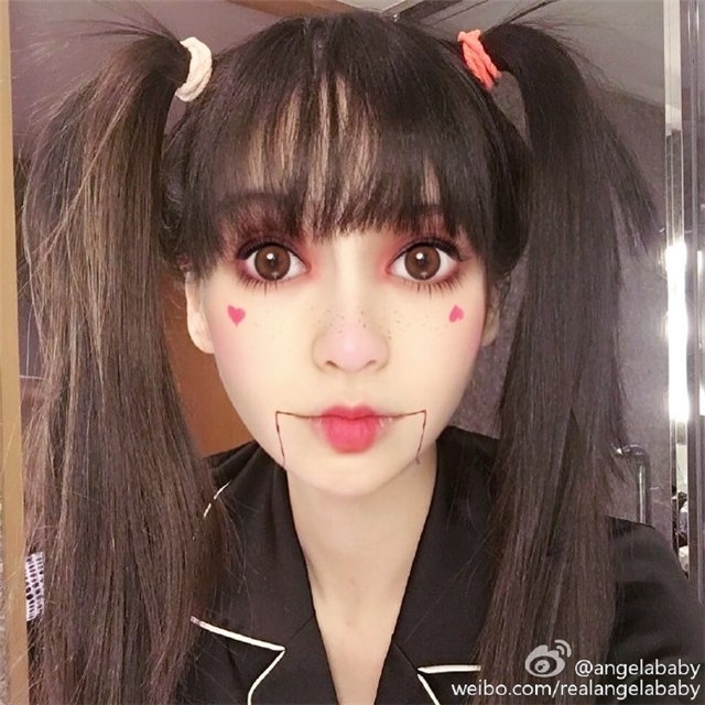 刘亦菲拍照就用这一个动作，甩翻其他女星几条街！