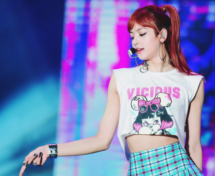 韩国网友歧视攻击,女团泰籍成员Lisa,东南亚女