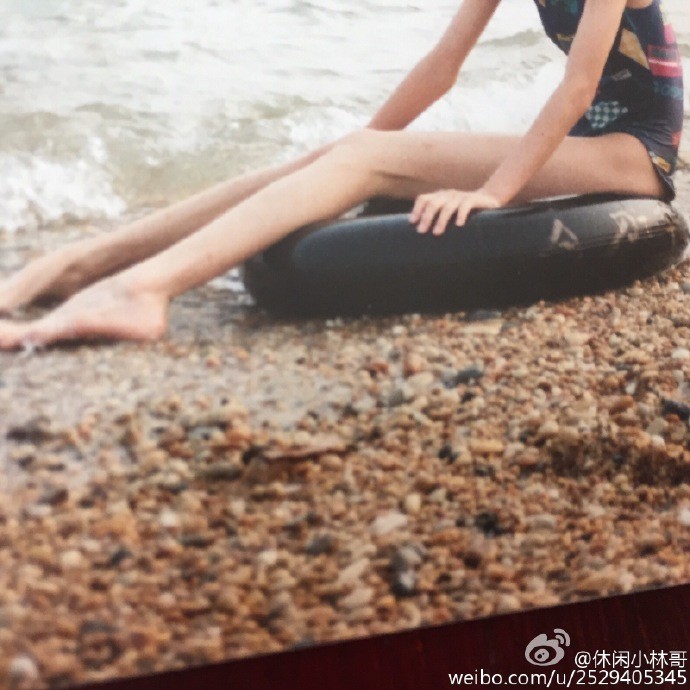 ���ݵ��Ȱ��ְ���ֱ�ֳ���������һ���Ů�Ƕ����ˣ�