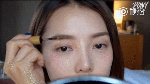 pony大神又出新作!来日本怎么能不化一次宿醉妆呢?