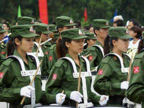 此地虽属于缅甸,却讲中文用汉字,自古就受到中