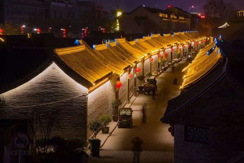仓巷街夜景 来源:安阳市民之家 版权归原 