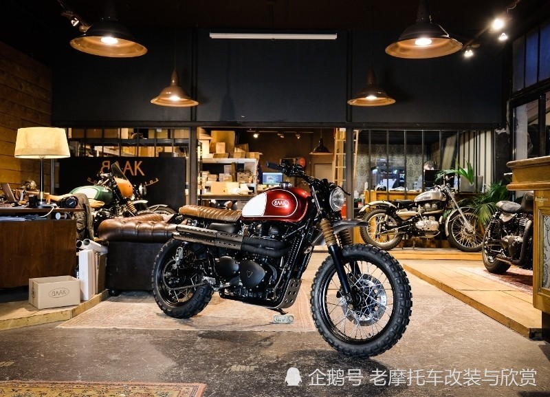 欧洲现代古典风格代表凯旋摩托车改装scrambler