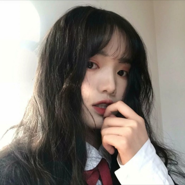 微丧·女生头像:遗憾的不是分开了,而是差一点就一辈子了