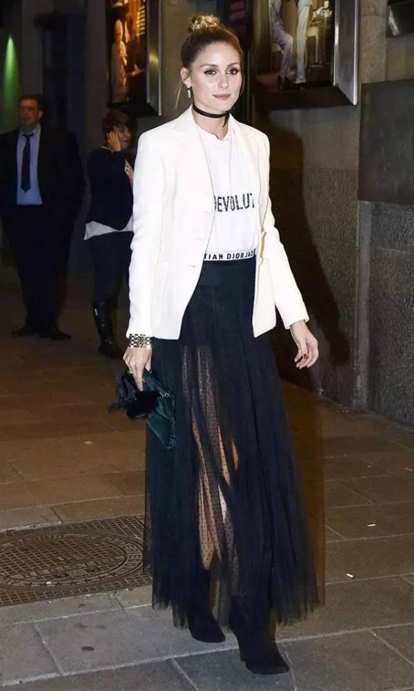 毛衣配纱裙,杨幂宋佳都这么穿!