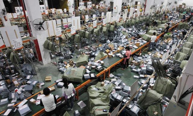 双11物流或超10亿件 快递员招聘月薪高达1.2万