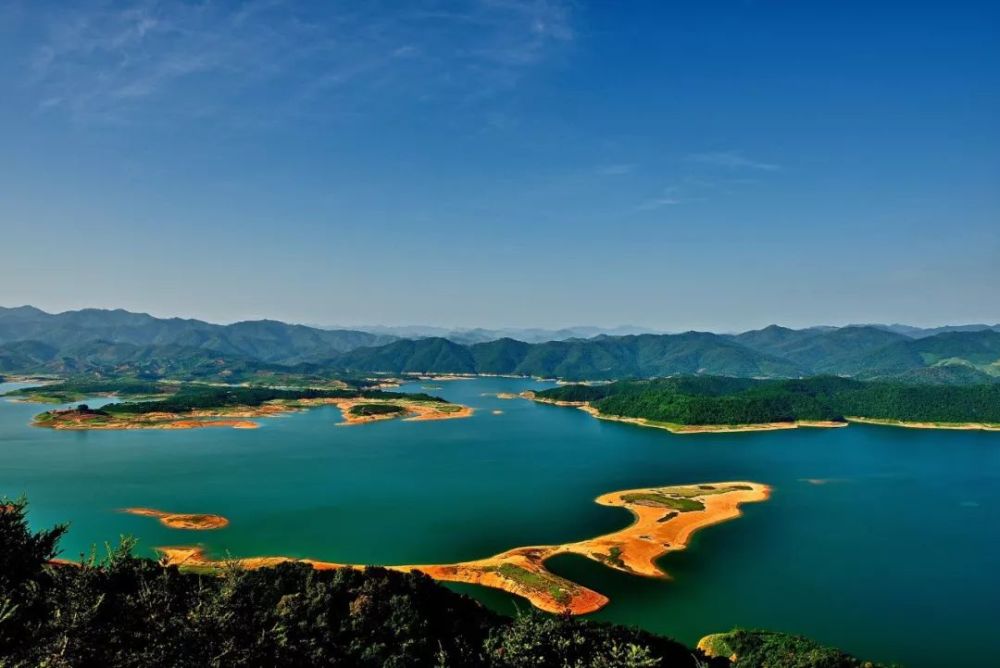 南宁天雹水库水利风景区 天雹蓬莱——天雹水库是南宁可利江的源头