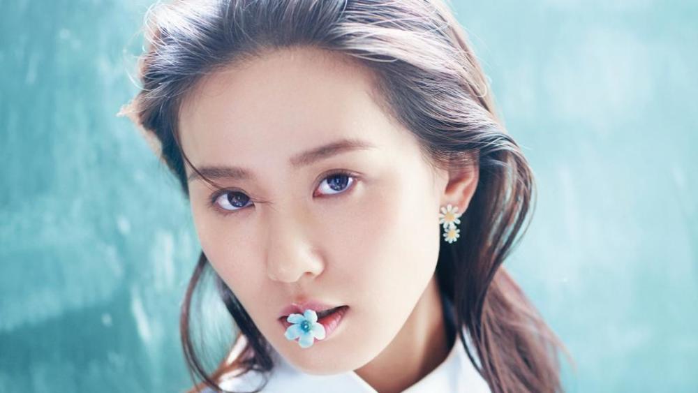 刘诗诗精美壁纸,甜美气质非常的动人,超养眼的!