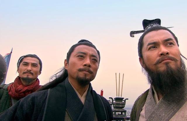 《水浒传》里杨雄,石秀因何差点被晁盖斩了?只有此人看明白了