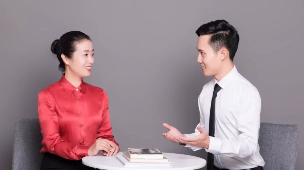 "礼仪是人的第一张名片",为方便广大干部群众学习和掌握待客之道