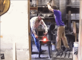 不给你们露几手真本事,你们还真把我当菜鸟了,要不是没有对手,你以为