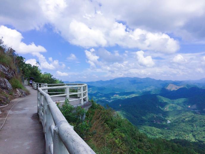 广东信宜市五个值得一去的旅游景点,其中四座山