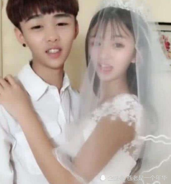 王乐乐:允恩已经成年了!当看到身份证上的照片,粉丝炸锅了!