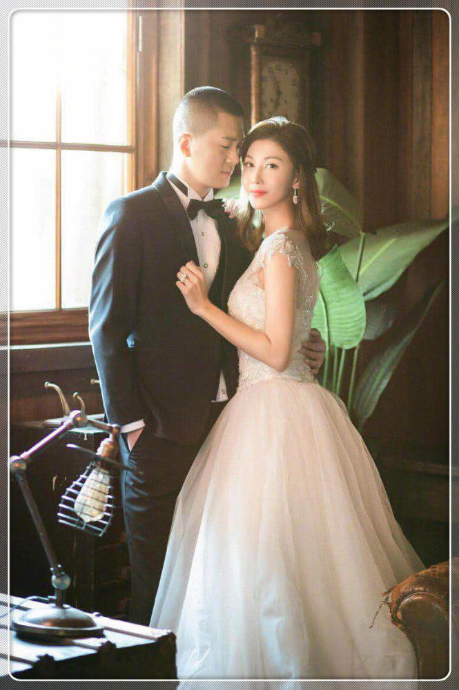 回家的诱惑 艾莉官宣结婚 这次脱下品如的衣服 穿上了婚纱 看点快报