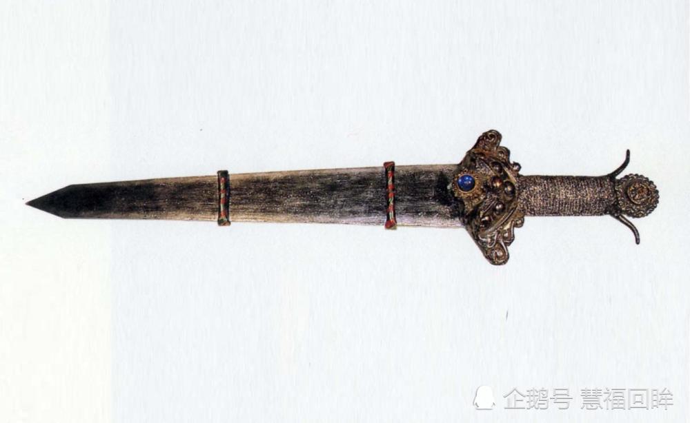 布袋戏三大神兵器:一件重七千斤横霸武林,一件一百四十年才铸成