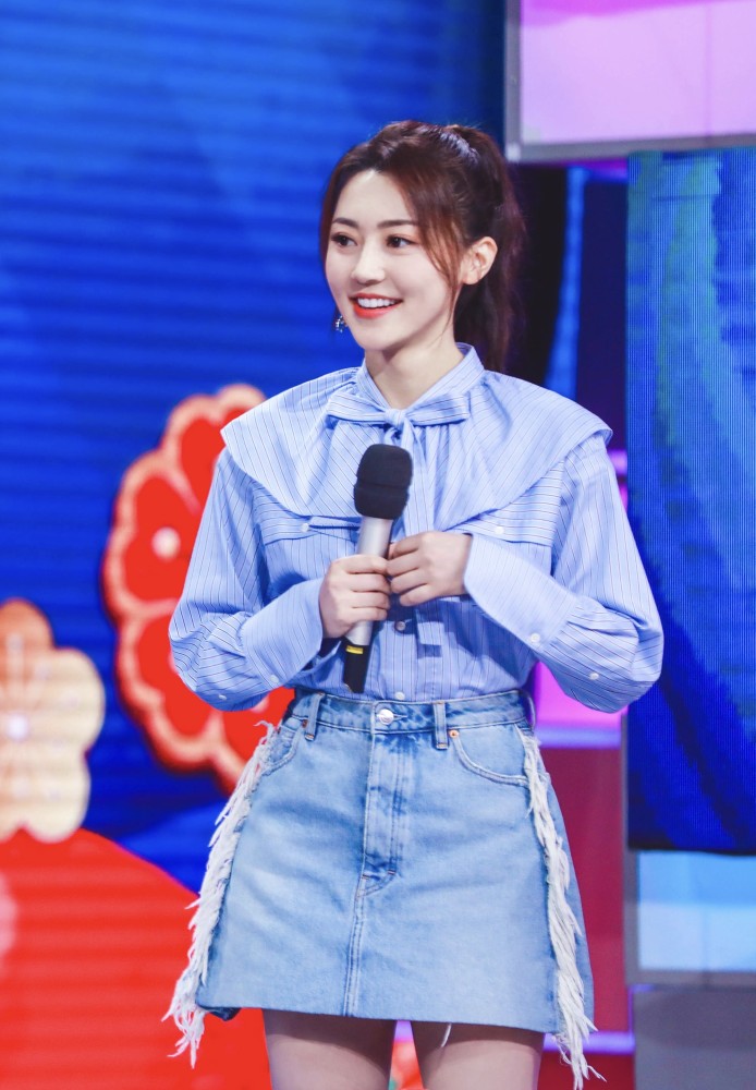 黄梦莹终于演了一个不招恨的角色，可大家印象最深的还是素锦