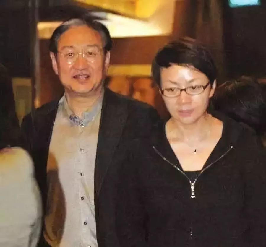 英达,宋丹丹,巴图,我爱我家,梁左,梁欢