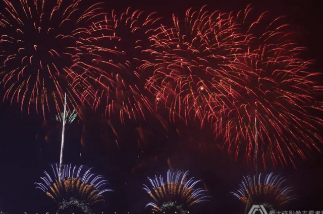 大连烟花晚会四地最美动图来了!