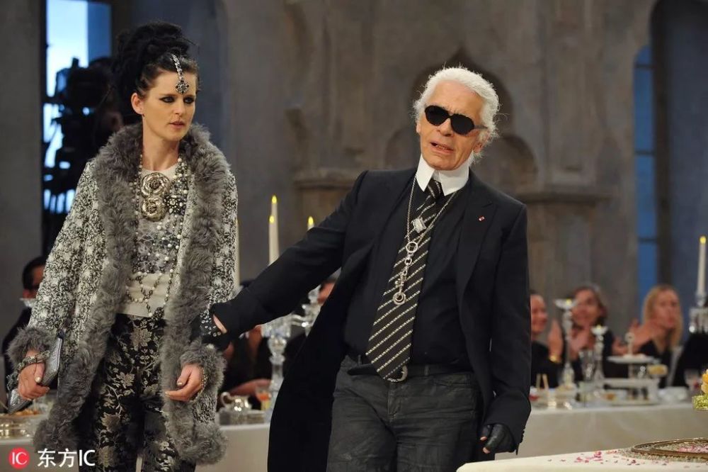 老佛爷,香奈儿,karl lagerfeld,缪斯,时装周,超模