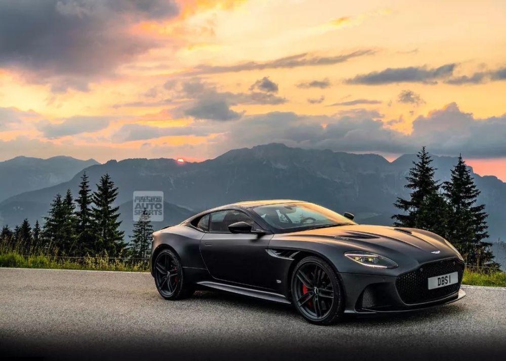 阿斯顿·马丁 dbs superleggera