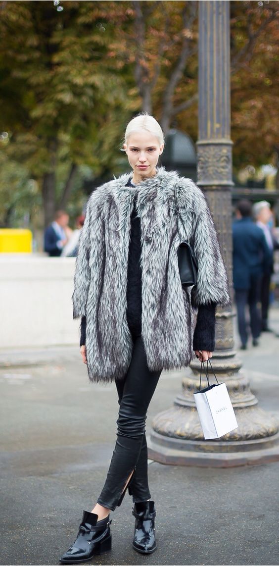 小个子女生的穿搭套路 黑鞋配黑裤超显高