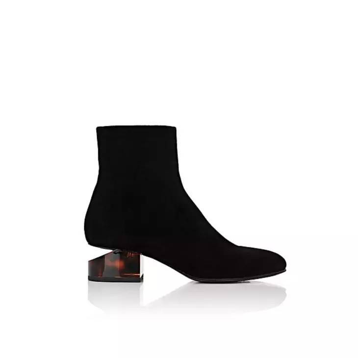 小个子女生的穿搭套路 黑鞋配黑裤超显高