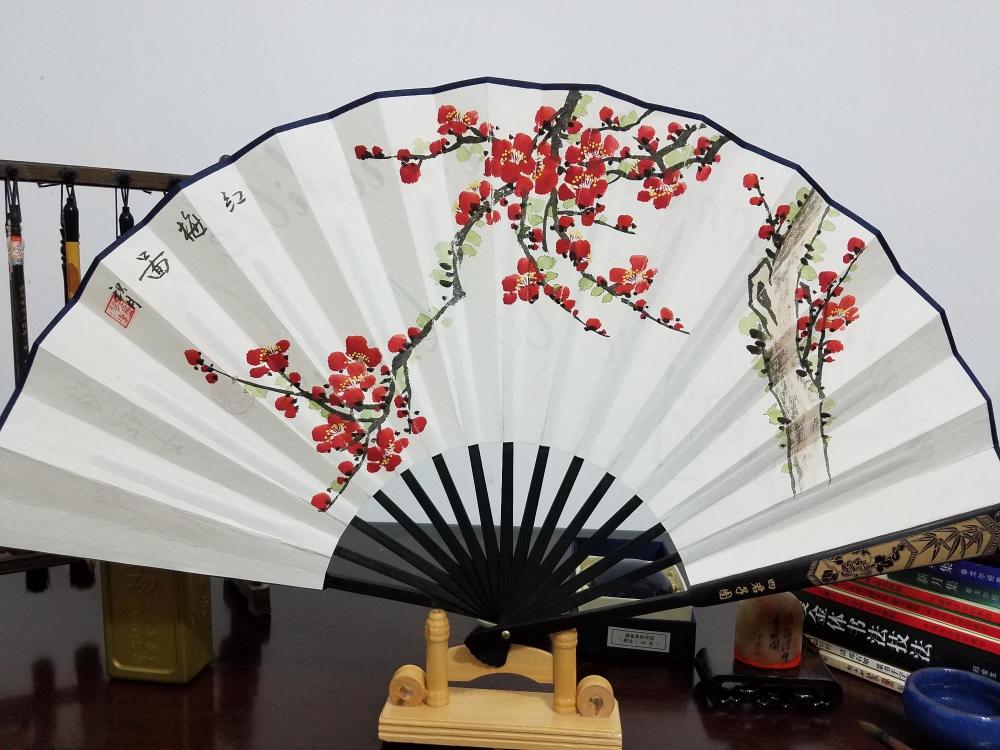 总有令人惊叹的东西 在某处等待被发现 毛笔英文书法宣纸扇 看点快报