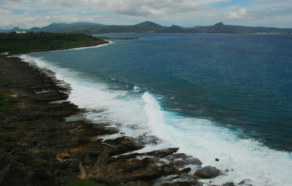 盘点海水很蓝的旅游景点 你去过厦门椰风寨游乐中心 芽庄珍珠岛游乐园吗 看点快报