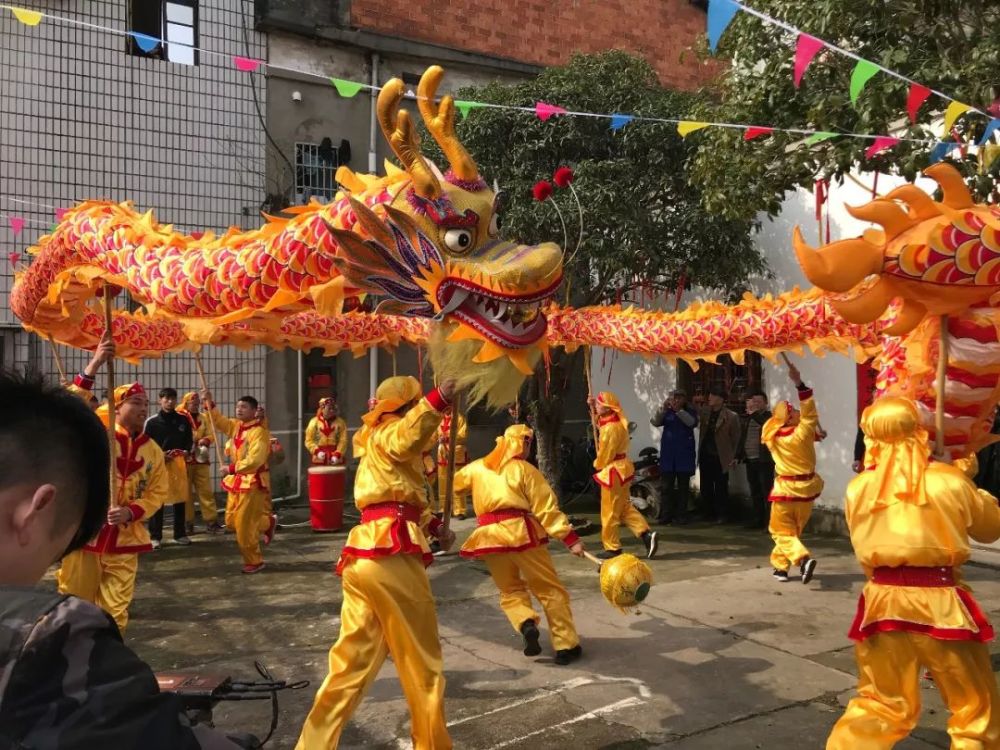 《光明日报《经济日报》连续两天双双点赞"城南龙灯"传承人史克