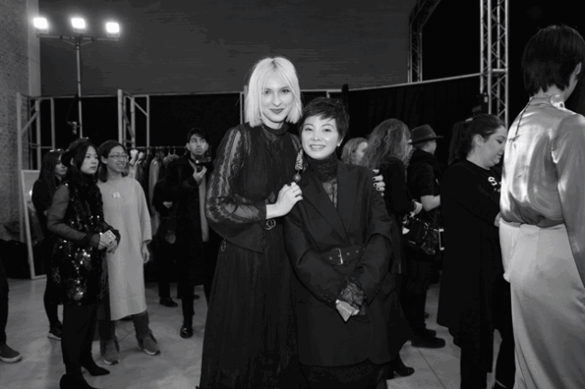 来源:vogue时尚网 2019a/w fashion week 继 纽约时尚周及 伦敦时装