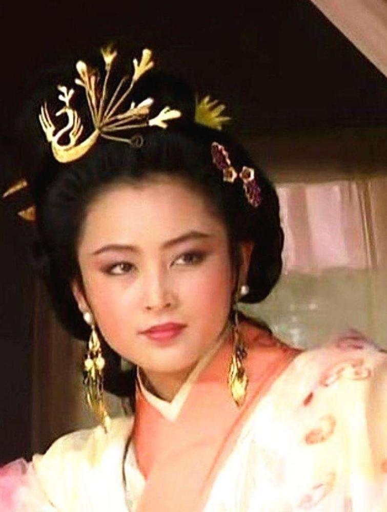 那些出演过四大美女的惊艳面孔,一人一角色,你是否感同身受?