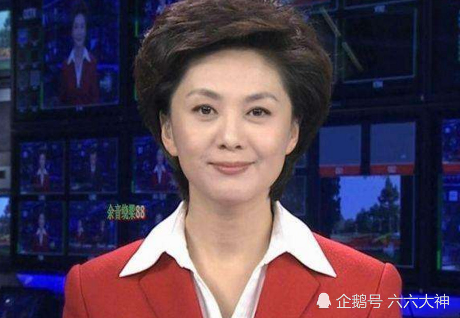 为何新闻联播主持人,工作几年后要开始"戴假发"说出来