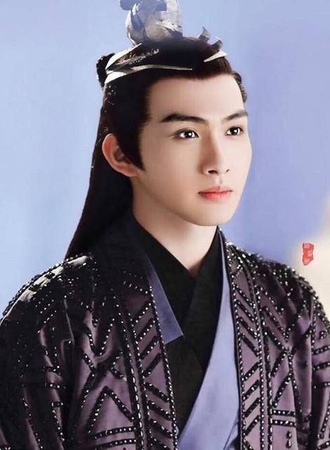 古装超帅的男明星来袭,最后一位出演多年老二,如今终于翻身男主