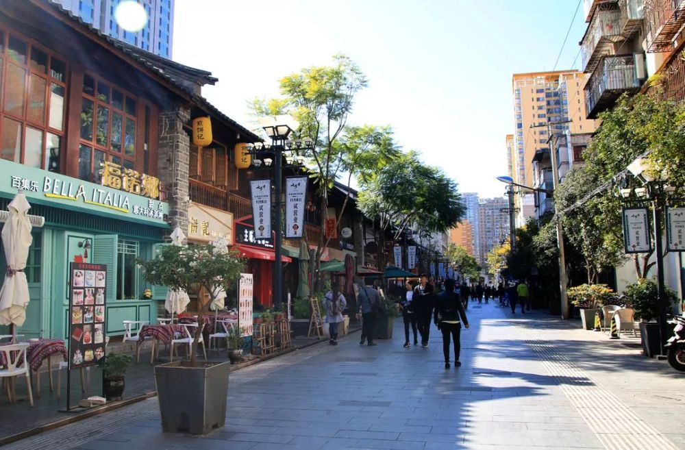 昆明,翠湖公园,景点,金马碧鸡坊,南屏步行街