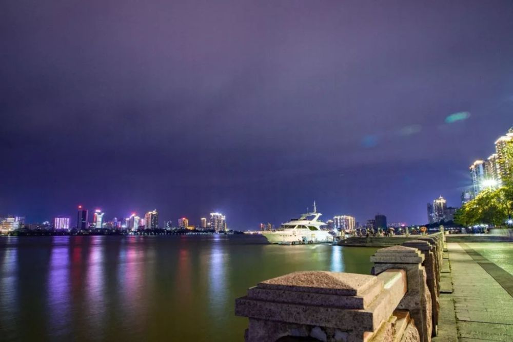 清远市,清新区,文化体育中心,夜景