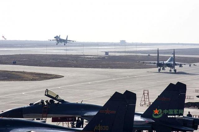 中国空军最大规模军演:目标爱国者导弹