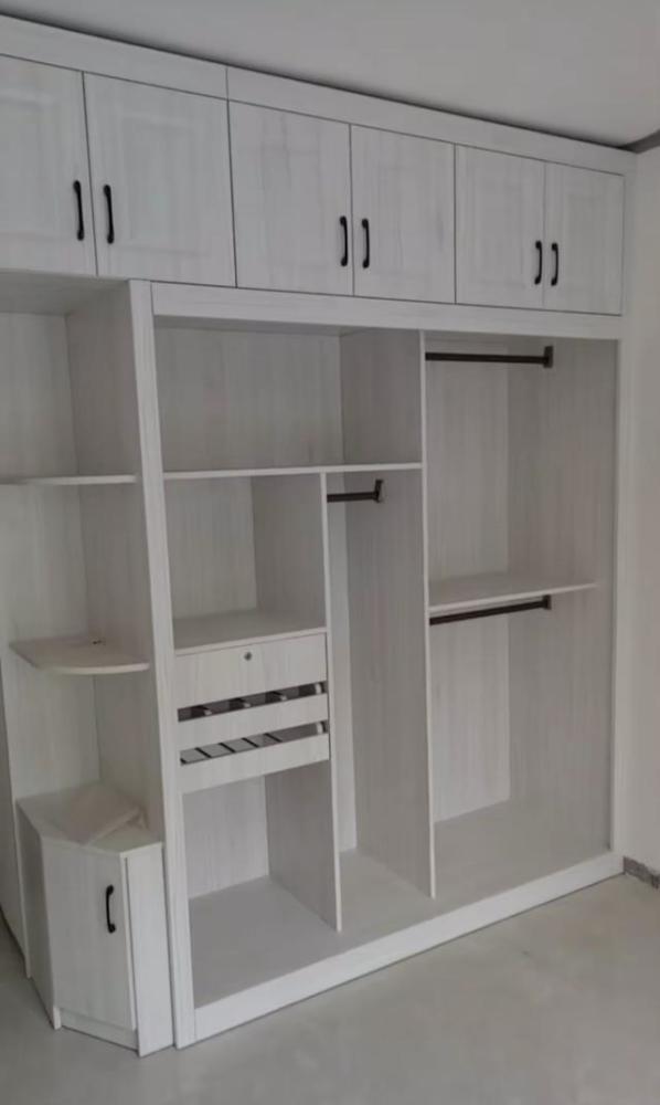 15款木工实拍定制衣柜内部格局图,哪款适合你家?