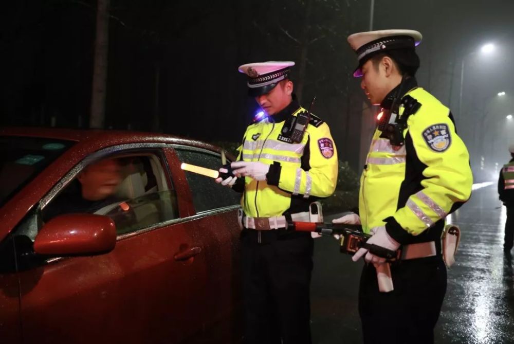 今天是3月份第一天,全省交警统一行动了解一下