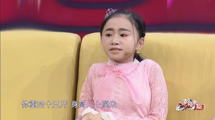 三姐妹患有瓷娃娃病症,55岁妈妈一出场,涂磊惊呼:这么