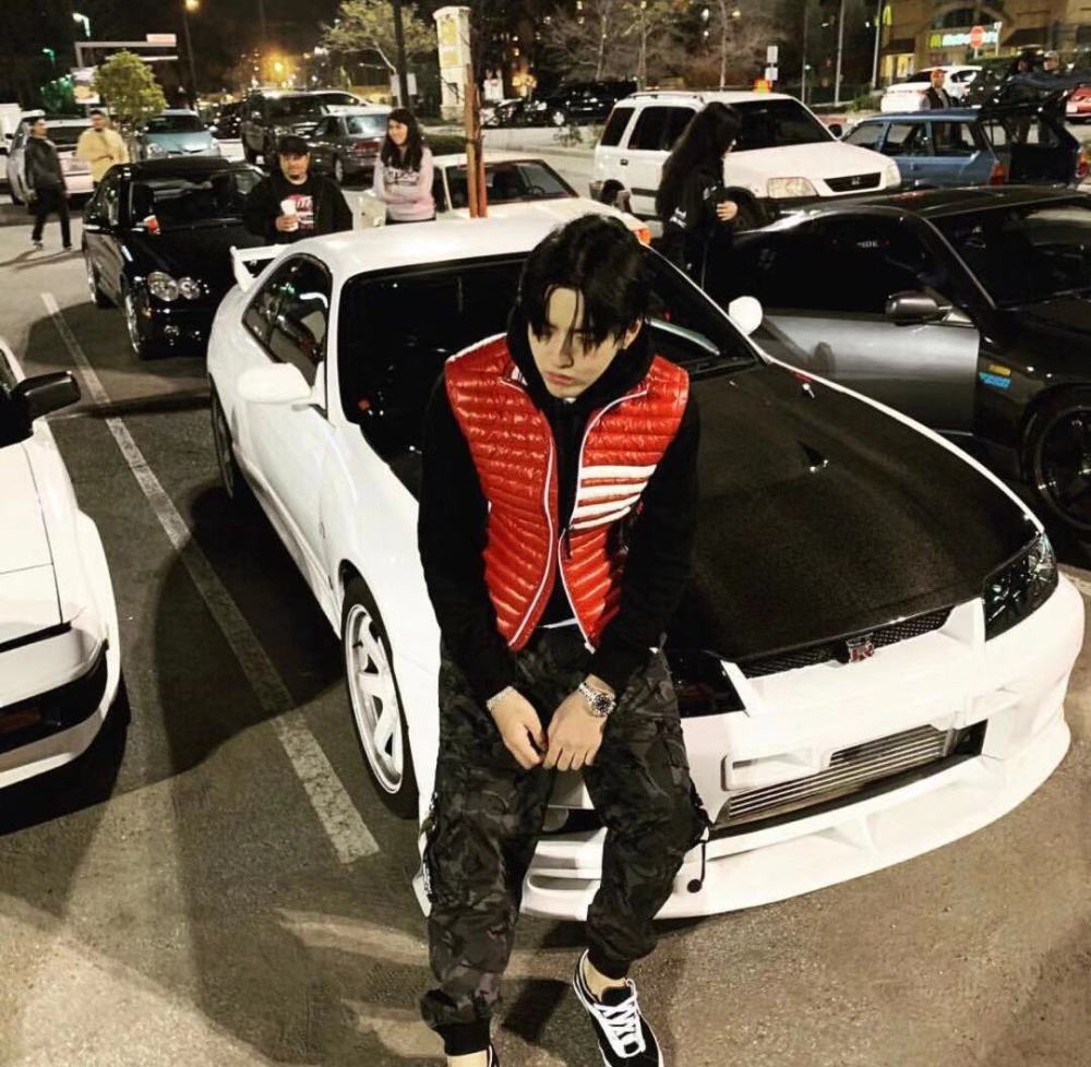 吴亦凡即将开启"天地东西"演唱会!一个有态度,有颜值的男孩!