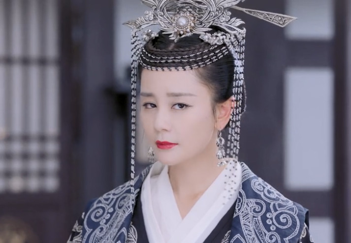 独孤皇后:尉迟文姬被利用成为杨坚宠妃,随后却被当众赐死,惨烈