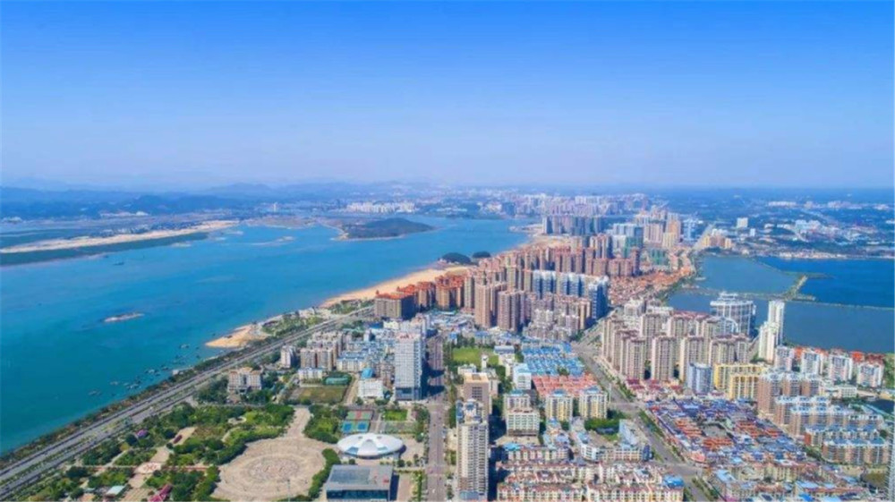 来广西旅游,经济前三的这几个城市大家都爱去