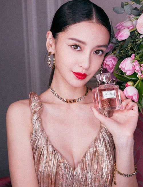 著名演员杨颖(angelababy)