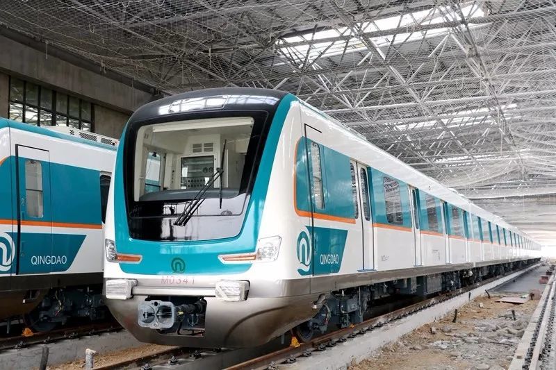 青岛地铁3号线安顺车辆段运用库工程迎来两辆列车入库