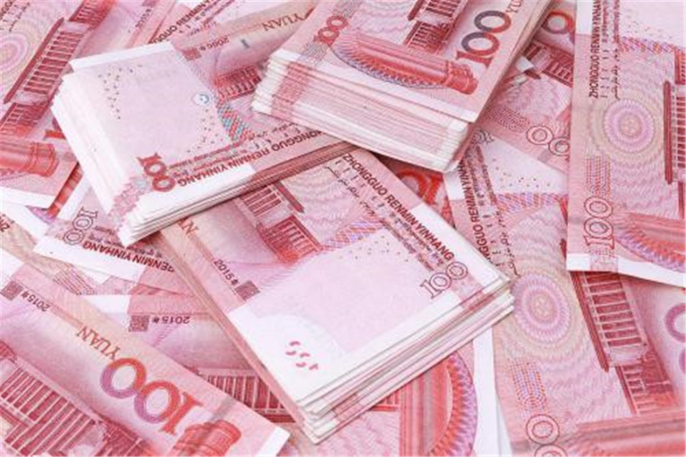中国人叫美元为"美金",那美国人叫人民币什么?原来这么霸气
