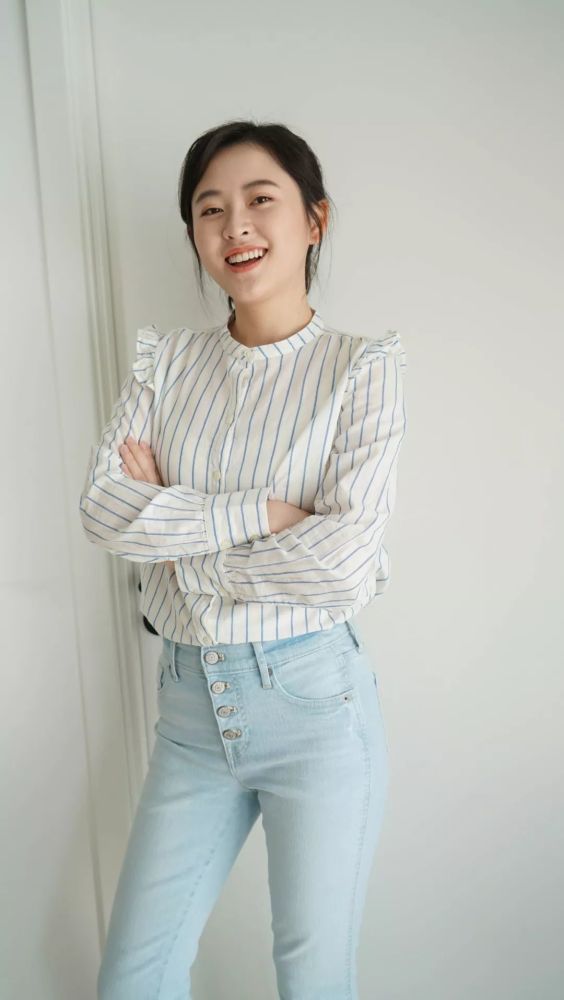 穿搭挑战:300 块买一身新衣服