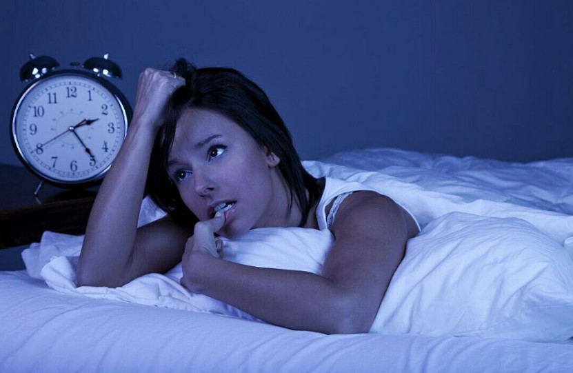 躺床上闭着眼睛,可就是睡不着,这相当于熬夜吗?答案万万没想到