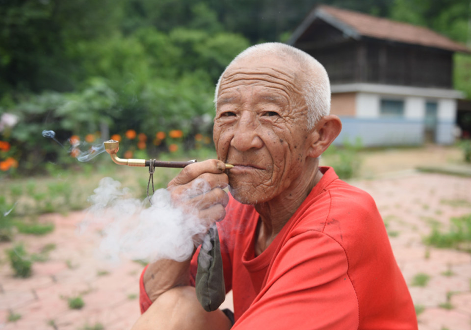 在农村,子女轮流照顾老人,为什么老人会不乐意