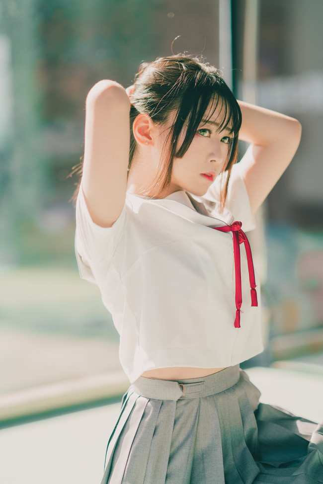 二次元jk制服美少女:你喜欢我就要支持我穿jk制服