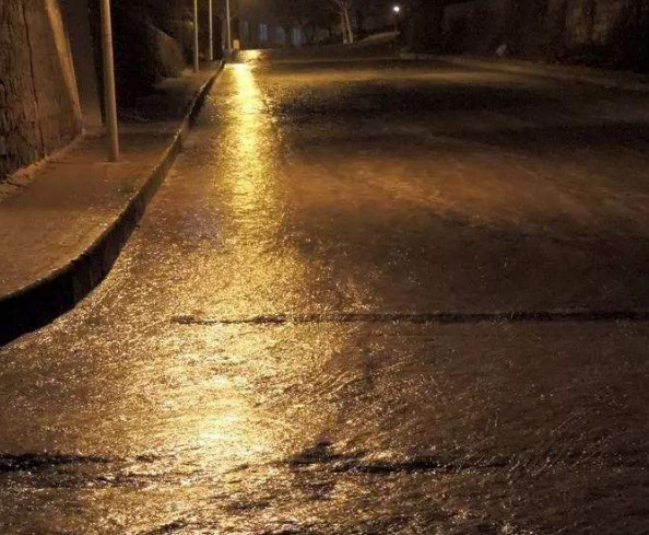 心理测试:如果你一个人,会选择走哪条夜路?测你这辈子